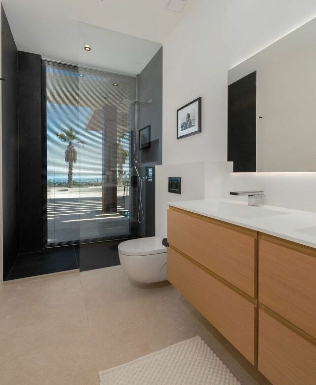 Contemporary villa for sale Los Flamingos Golf Benahavis