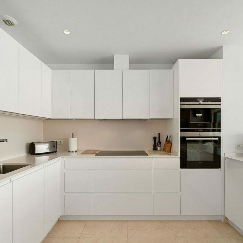 West-facing contemporary villa with pool in a gated community, Rio Real, Marbella East