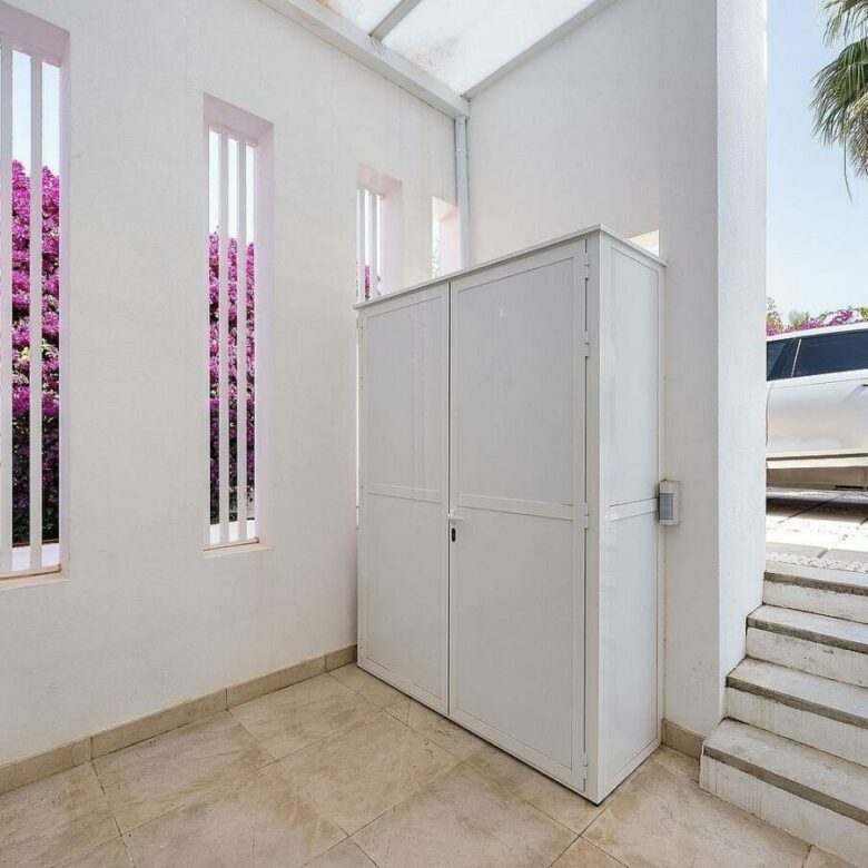 West-facing contemporary villa with pool in a gated community, Rio Real, Marbella East