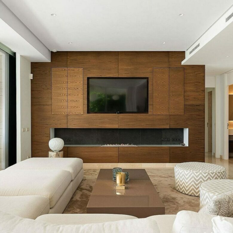 West-facing contemporary villa with pool in a gated community, Rio Real, Marbella East