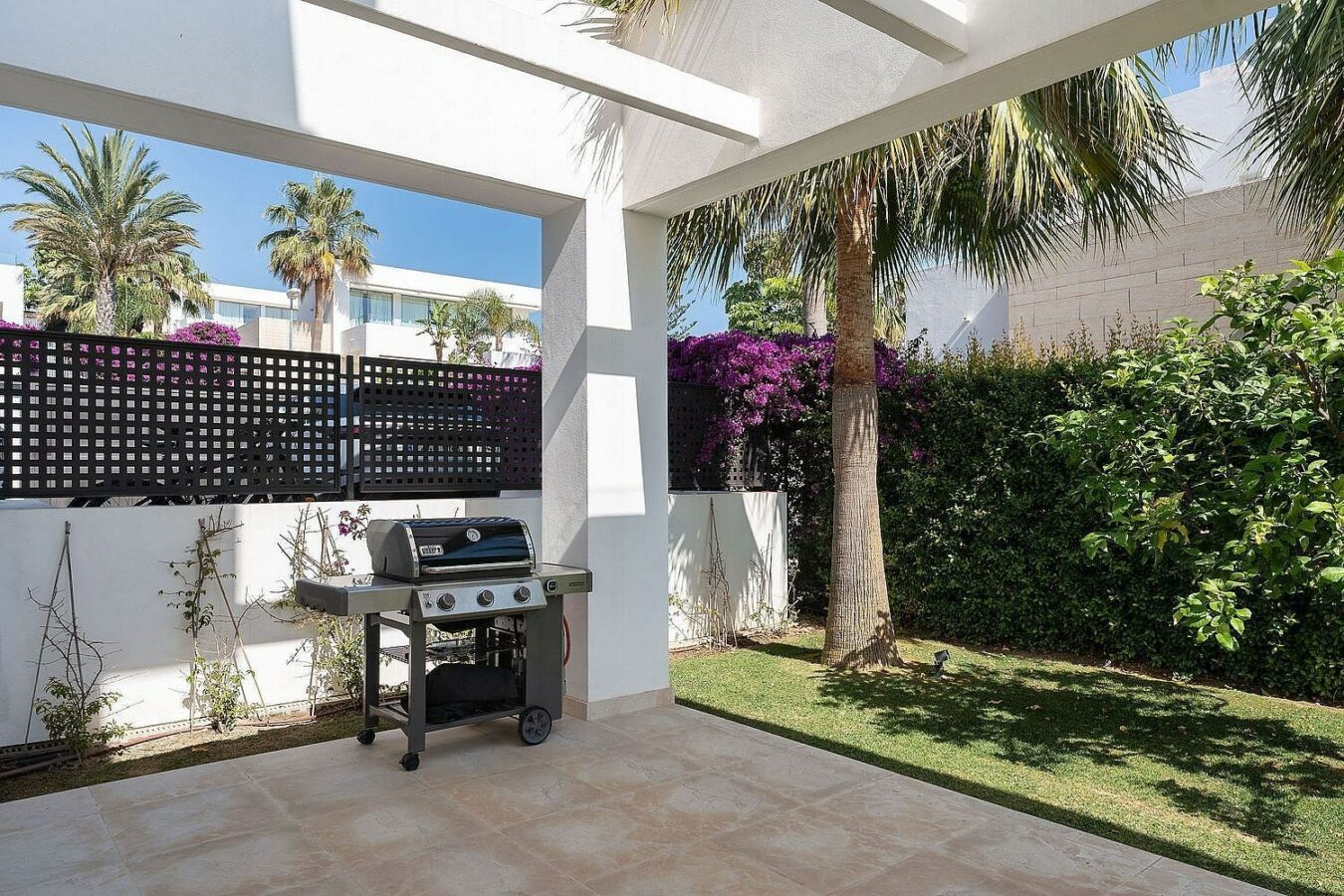 West-facing contemporary villa with pool in a gated community, Rio Real, Marbella East