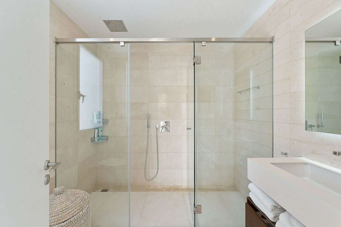 West-facing contemporary villa with pool in a gated community, Rio Real, Marbella East