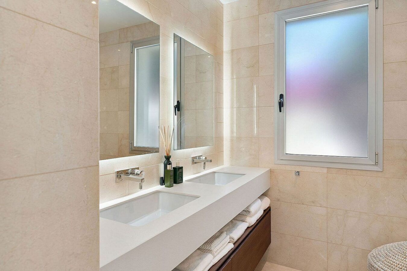 West-facing contemporary villa with pool in a gated community, Rio Real, Marbella East