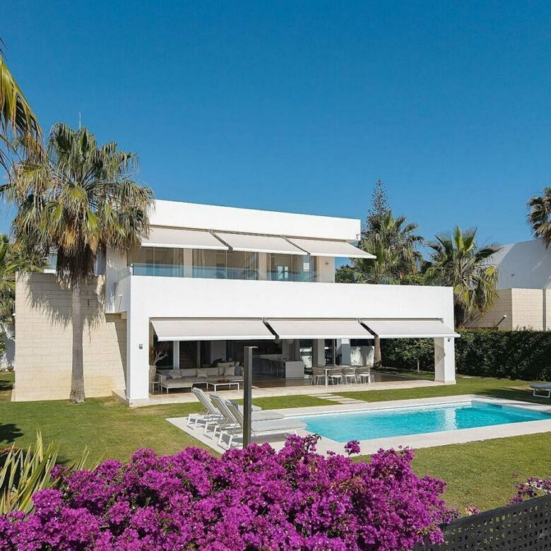 West-facing contemporary villa with pool in a gated community, Rio Real, Marbella East