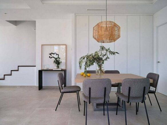 Contemporary villa with rooftop terrace and sea views Nagueles Marbella