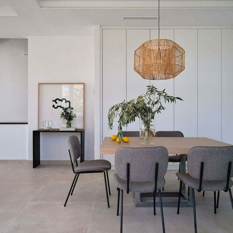 Contemporary villa with rooftop terrace and sea views Nagueles Marbella