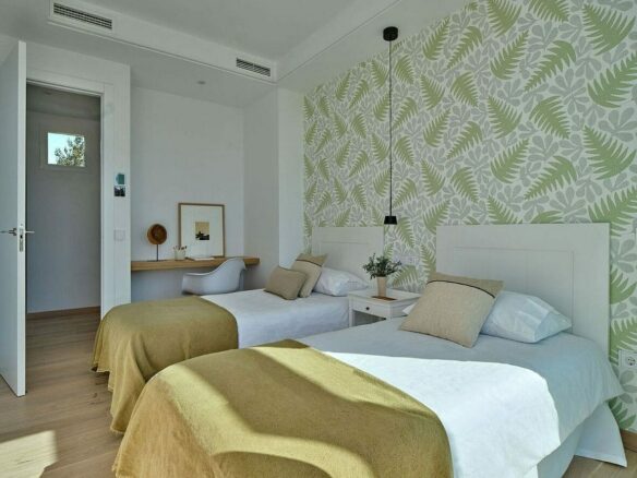 Contemporary villa with rooftop terrace and sea views Nagueles Marbella