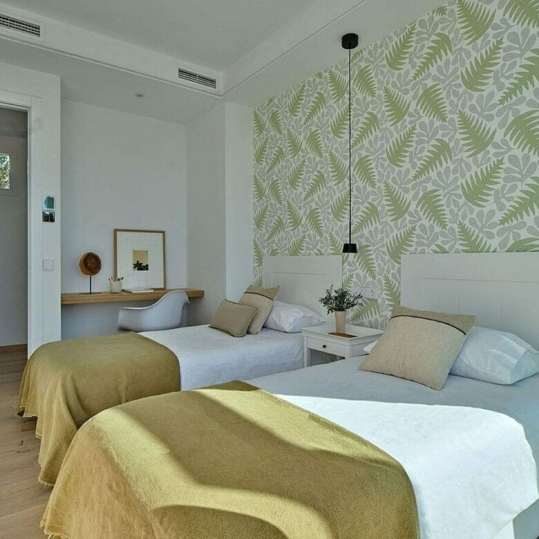 Contemporary villa with rooftop terrace and sea views Nagueles Marbella