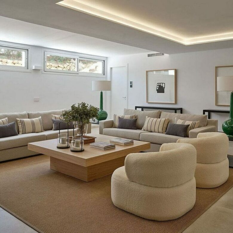Contemporary villa with rooftop terrace and sea views Nagueles Marbella