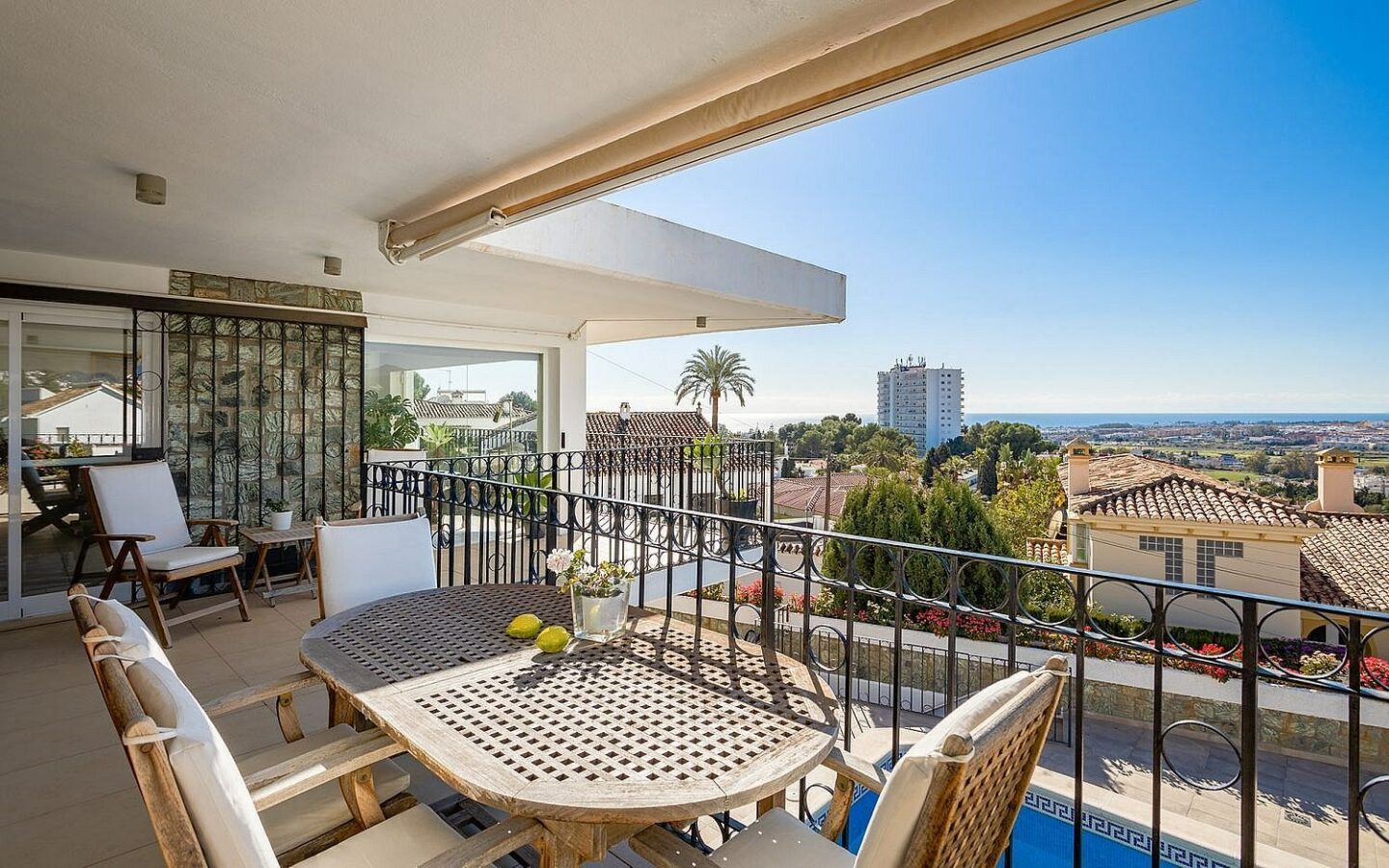 Elevated villa with panoramic sea and golf views in Nueva Andalucia, Marbella