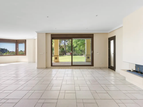 For sale / Villa with Panoramic Views & Resort-Style Living Los Arqueros 🏡, Benahavís / Marbella West 🇪🇸