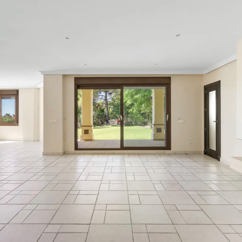 For sale / Villa with Panoramic Views & Resort-Style Living Los Arqueros 🏡, Benahavís / Marbella West 🇪🇸