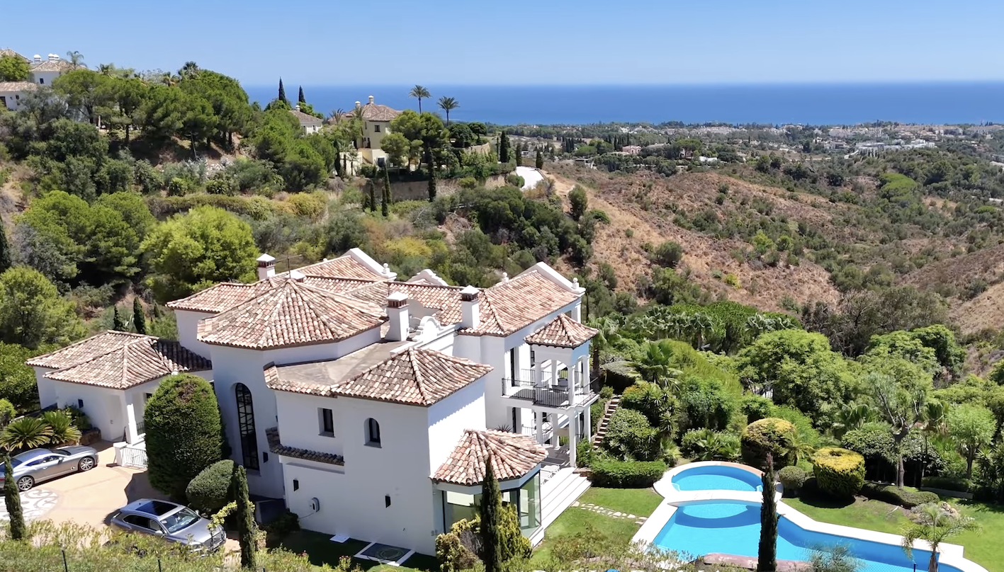 for-sale-villa-·-marbella-hill-club-·-golden-mile-gated-seaviews 2026-08-21 at 13.06.24 FOR SALE 🇪🇸✨ Villa · Marbella Hill Club · Golden Mile Gated – Seaviews