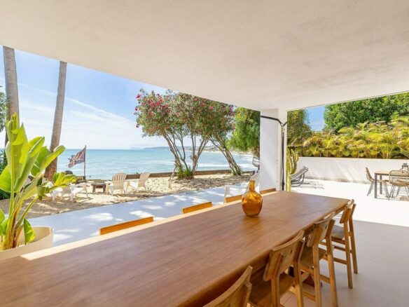 Frontline beach villa with direct sea access Bahia Dorada Estepona