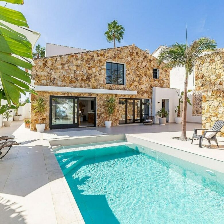 Frontline beach villa with direct sea access Bahia Dorada Estepona