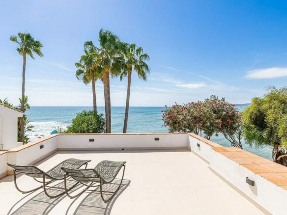 Frontline beach villa with direct sea access Bahia Dorada Estepona