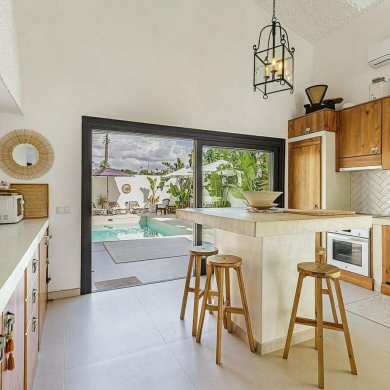 Frontline beach villa with direct sea access Bahia Dorada Estepona