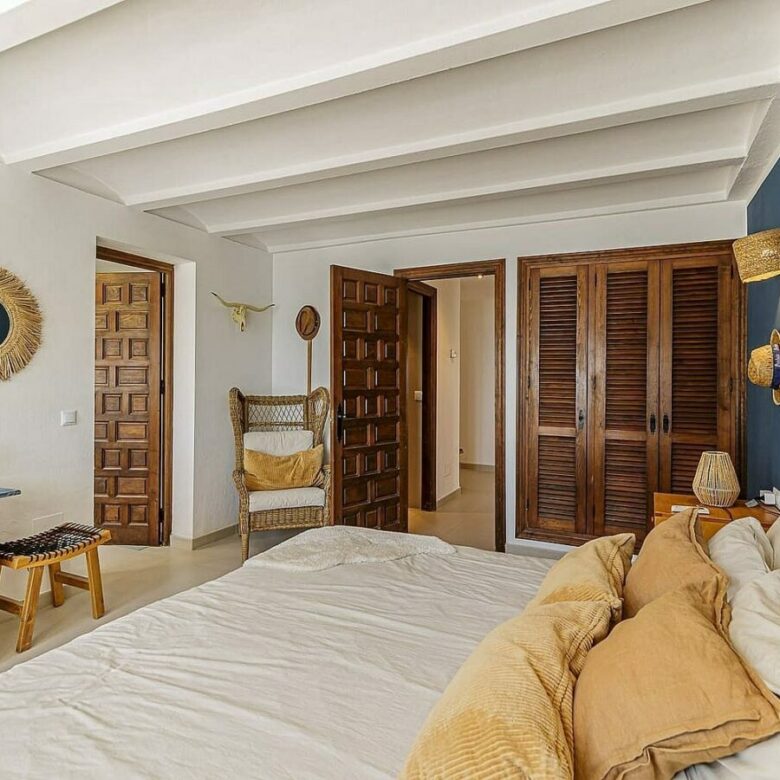 Frontline beach villa with direct sea access Bahia Dorada Estepona