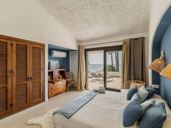 Frontline beach villa with direct sea access Bahia Dorada Estepona