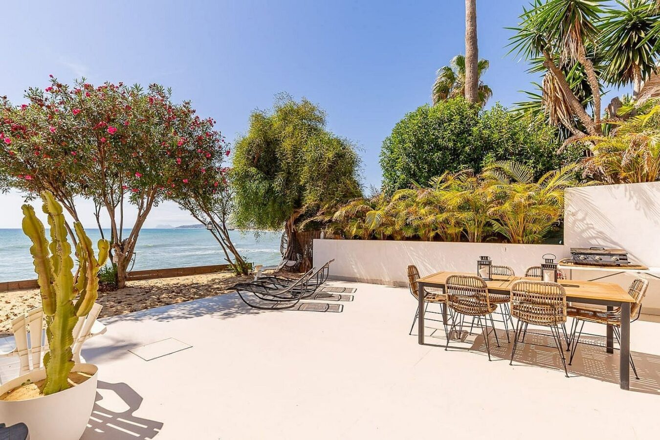 Frontline beach villa with direct sea access Bahia Dorada Estepona