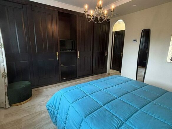 Frontline golf villa with pool in Guadalmina Alta, San Pedro de Alcantara