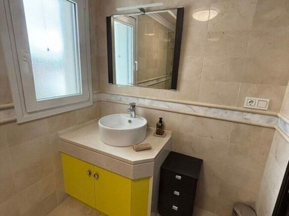 Frontline golf villa with pool in Guadalmina Alta, San Pedro de Alcantara