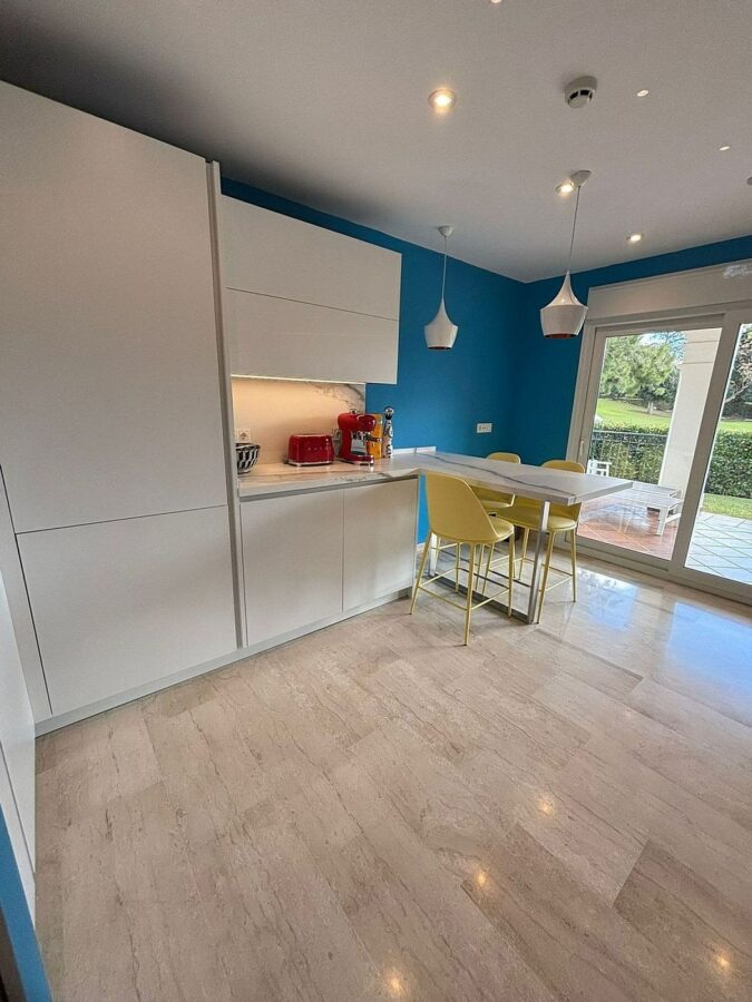 Frontline golf villa with pool in Guadalmina Alta, San Pedro de Alcantara