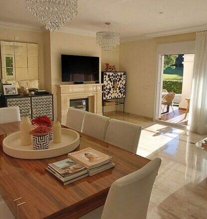 Frontline golf villa with pool in Guadalmina Alta, San Pedro de Alcantara