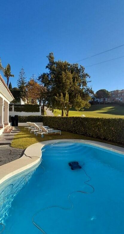 Frontline golf villa with pool in Guadalmina Alta, San Pedro de Alcantara