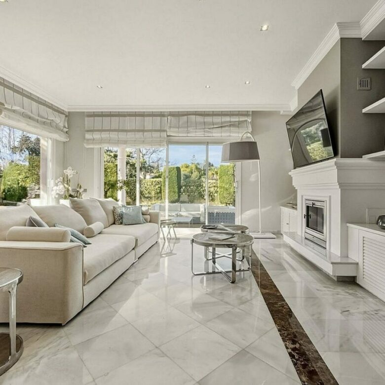 Five bedroom frontline golf villa Guadalmina Alta San Pedro