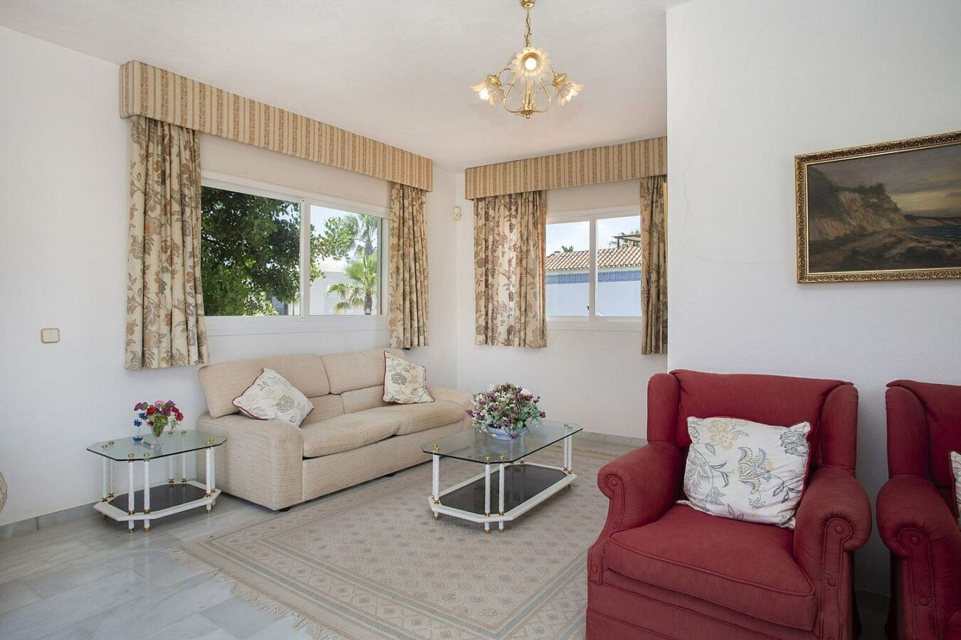 Frontline golf beachside villa in Guadalmina Baja, San Pedro de Alcantara