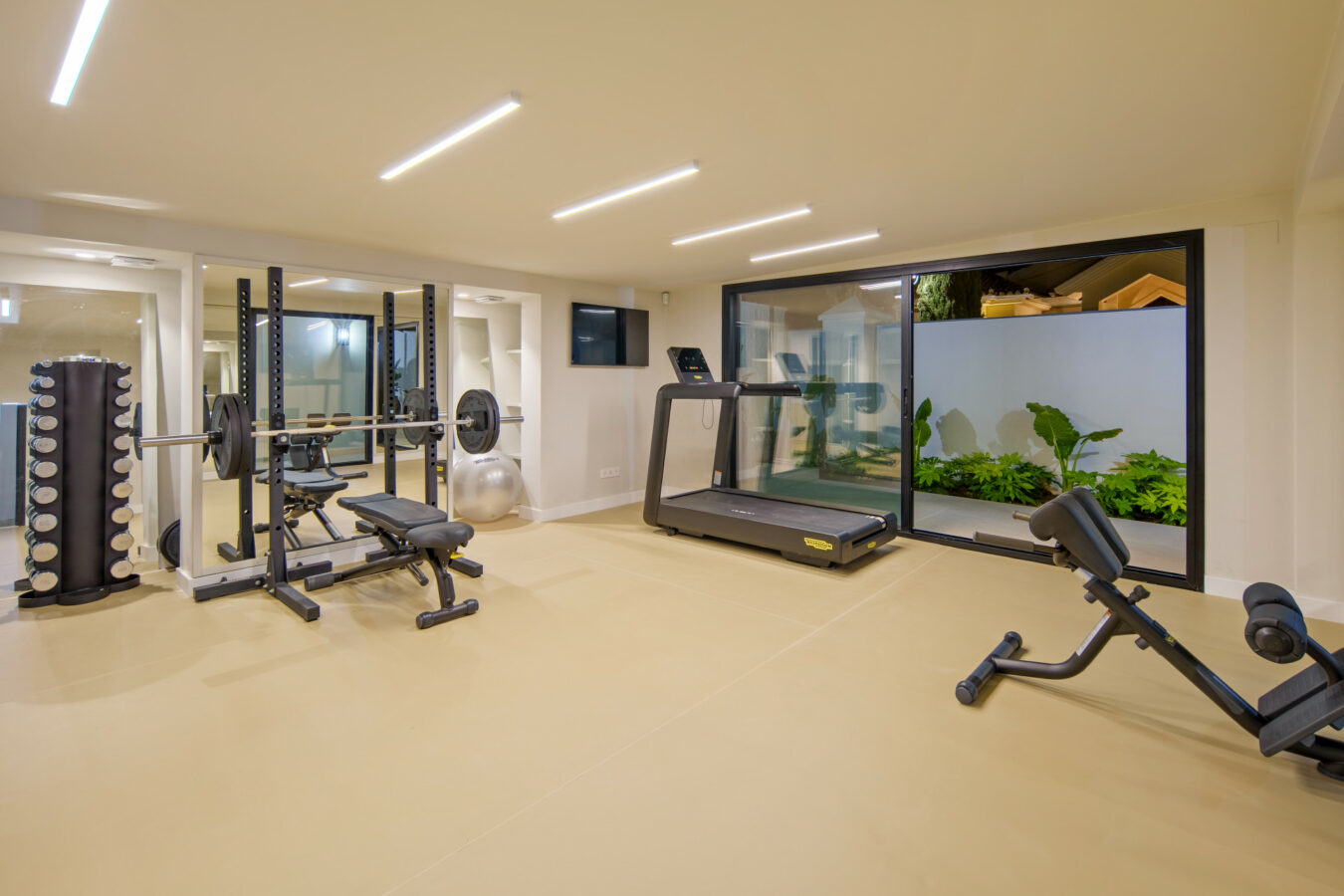 FOR SALE 🏡 Frontline Golf Villa with Separate Guest House – La Cerquilla, Nueva Andalucía 🇪🇸