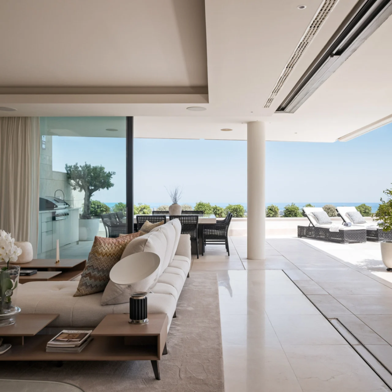 FOR SALE 🌟🏡 Panoramic Sea-View Residence with Private-Villa Ambience🇪🇸 La Quinta, Benahavís 🇪🇸