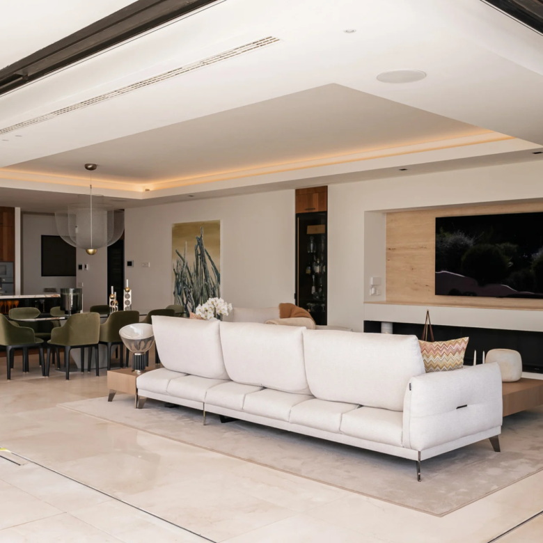 FOR SALE 🌟🏡 Panoramic Sea-View Residence with Private-Villa Ambience🇪🇸 La Quinta, Benahavís 🇪🇸