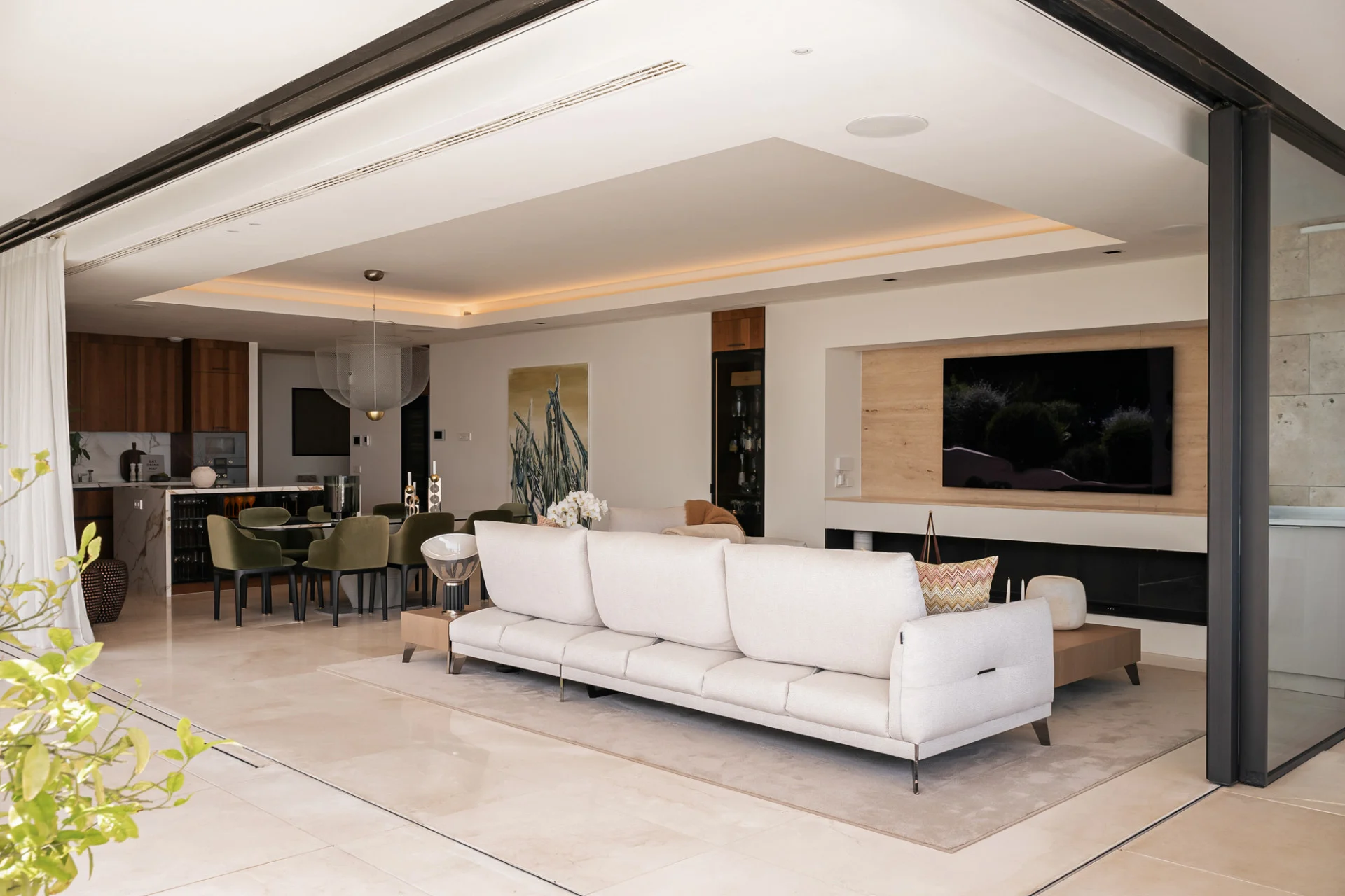 FOR SALE 🌟🏡 Panoramic Sea-View Residence with Private-Villa Ambience🇪🇸 La Quinta, Benahavís 🇪🇸