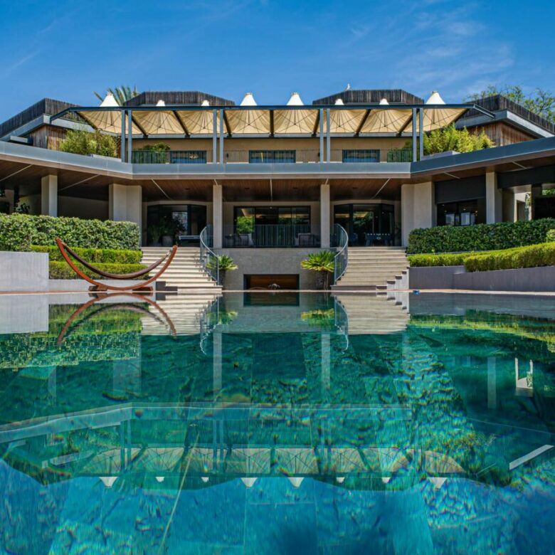 FOR SALE 🏡 Exceptional Contemporary Villa with Resort-Style Luxury – Guadalmina Baja, San Pedro