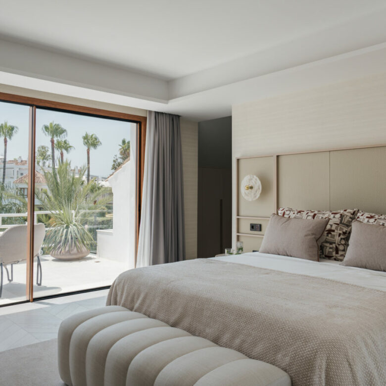 FOR SALE 🌟🏡 Renovated Garden Duplex Beside Los Naranjos Golf🇪🇸 Nueva Andalucía, Marbella 🇪🇸