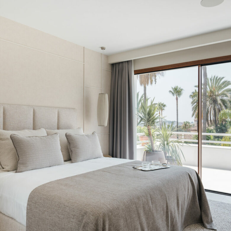 FOR SALE 🌟🏡 Renovated Garden Duplex Beside Los Naranjos Golf🇪🇸 Nueva Andalucía, Marbella 🇪🇸