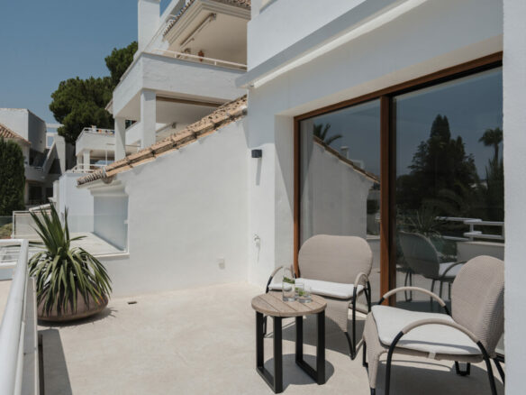 FOR SALE 🌟🏡 Renovated Garden Duplex Beside Los Naranjos Golf🇪🇸 Nueva Andalucía, Marbella 🇪🇸