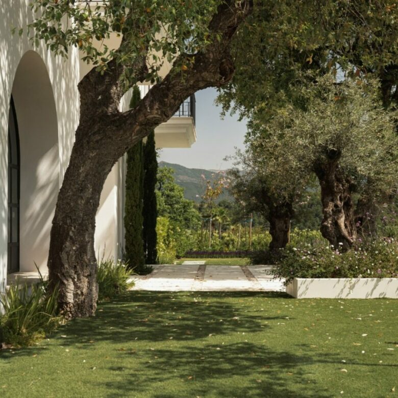 Key ready Mediterranean estate with sea and La Concha views La Zagaleta Benahavis