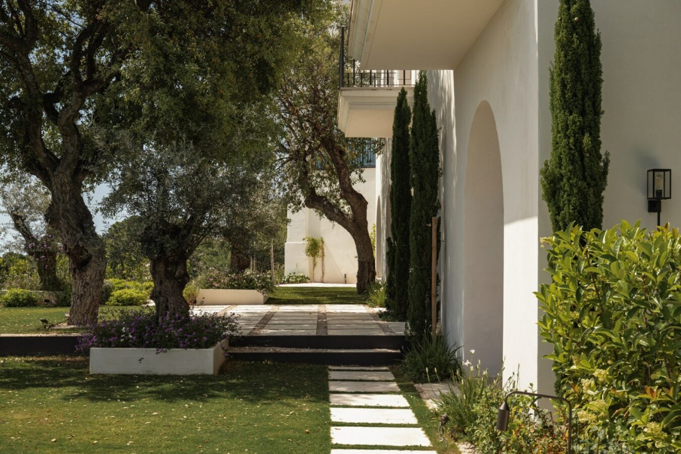 Key ready Mediterranean estate with sea and La Concha views La Zagaleta Benahavis