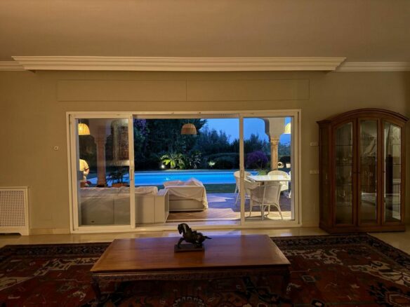 FOR SALE 🏡 First-Line Golf Renovation Villa with Sea Views – La Quinta, Benahavís