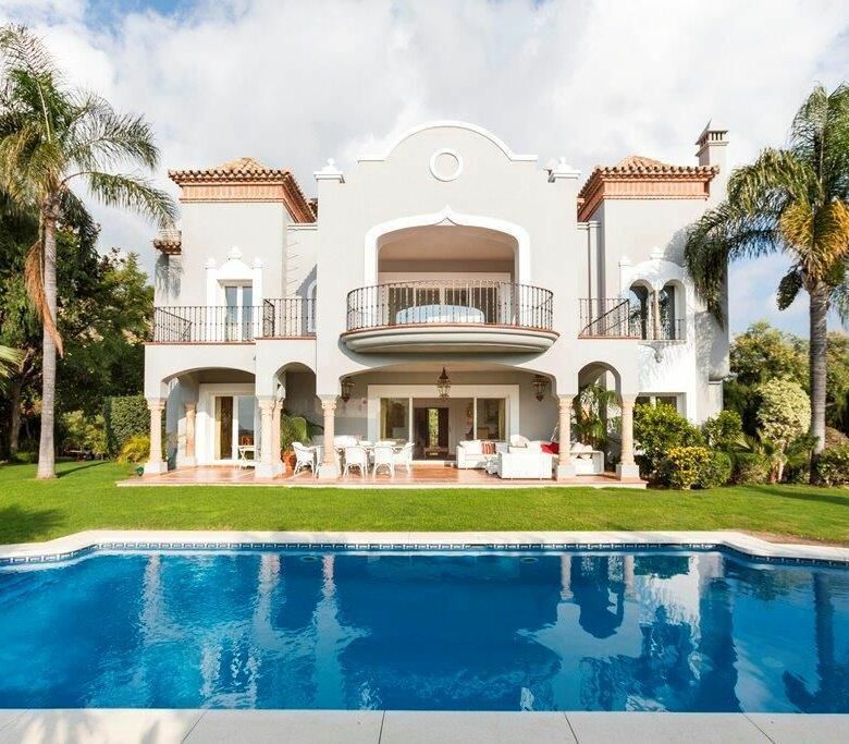 FOR SALE 🏡 First-Line Golf Renovation Villa with Sea Views – La Quinta, Benahavís