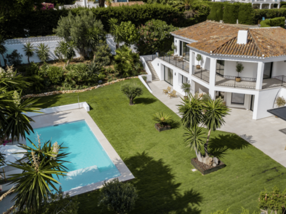 LUXURY RENOVATED VILLA FOR SALE | GOLDEN MILE 🇪🇸 Turnkey 
