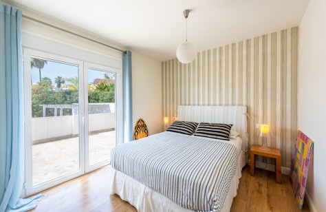 FOR SALE 🏡 Immaculate Renovated Villa with Pool – Marbella Country Club, Nueva Andalucía