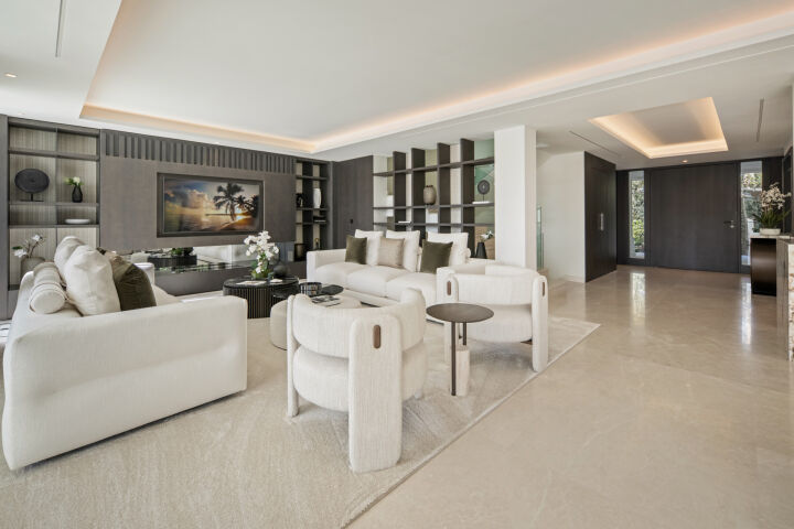 FOR SALE 🇪🇸✨ Villa · Nueva Andalucía · Las Brisas · Marbella  – Turnkey