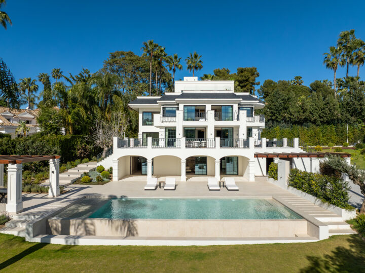 FOR SALE 🇪🇸✨ Villa · Nueva Andalucía · Las Brisas · Marbella  – Turnkey