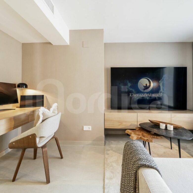 FOR SALE 🏡 Fully Renovated Beachside Villa – Cortijo Blanco / Lindavista, San Pedro