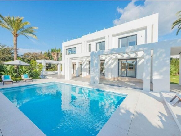 Modern villa with pool and rooftop terrace Golden Mile Marbella
