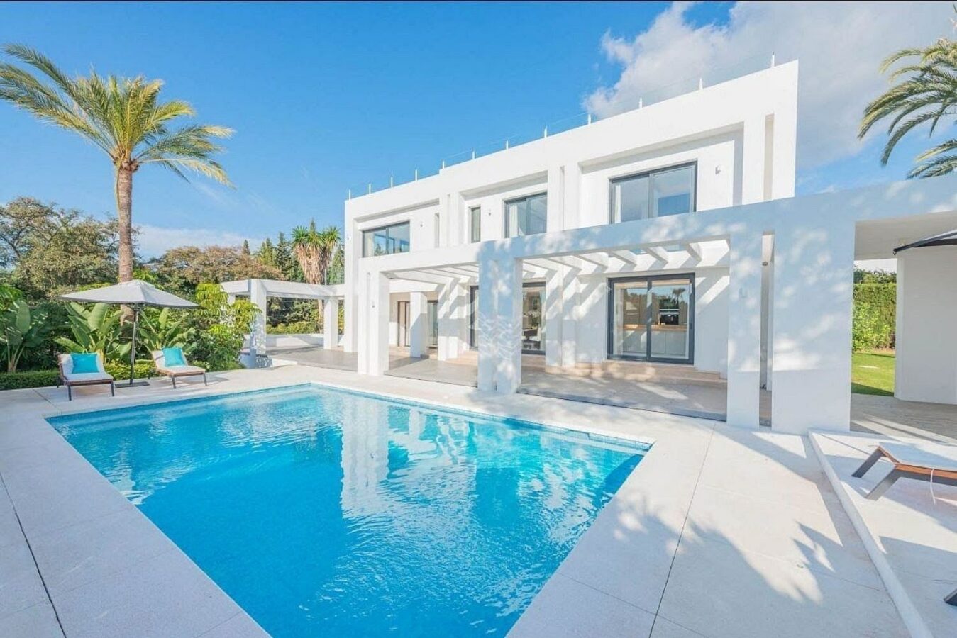 Modern villa with pool and rooftop terrace Golden Mile Marbella
